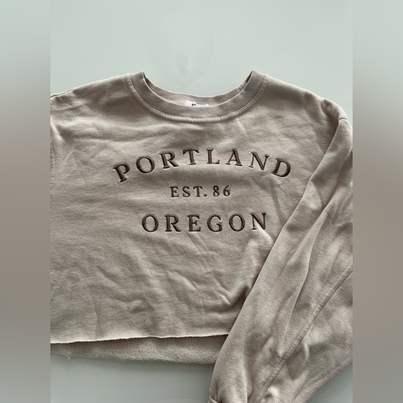 Garage Oversized Cropped Graphic Sweatshirts | Sizes Small/Medium - Picture 5 of 6